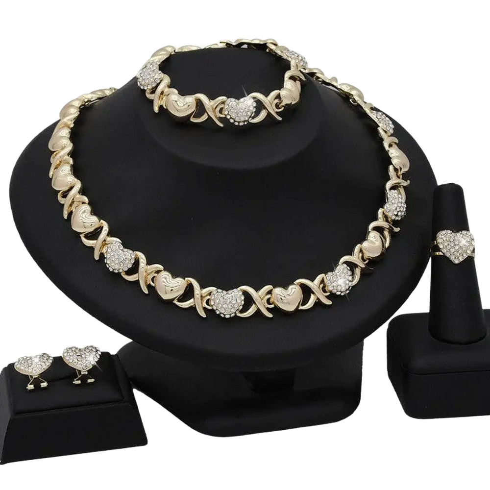 18K Gold Heart-Shaped Jewelry Suit