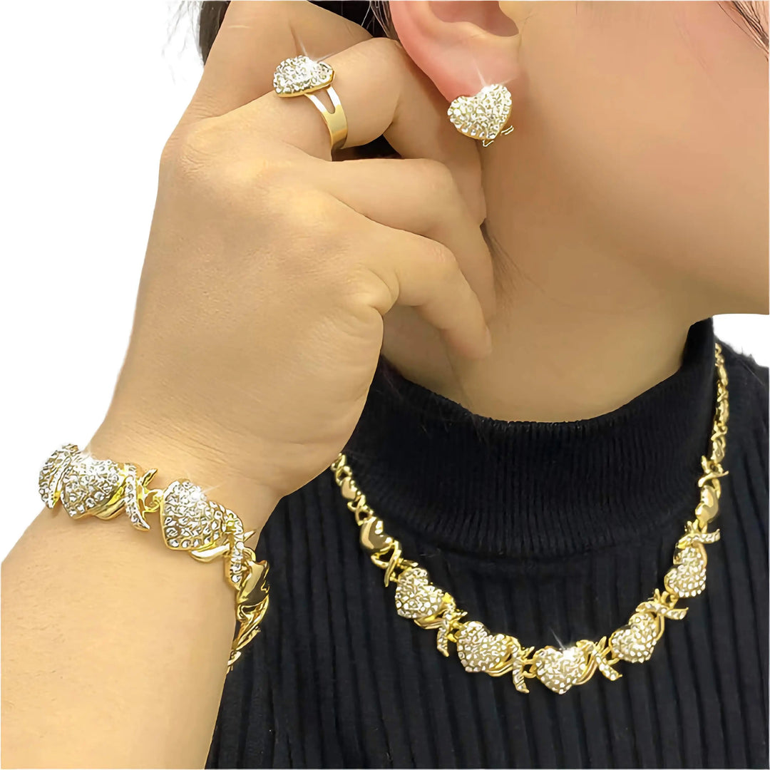 18K Gold Heart-Shaped Jewelry Suit