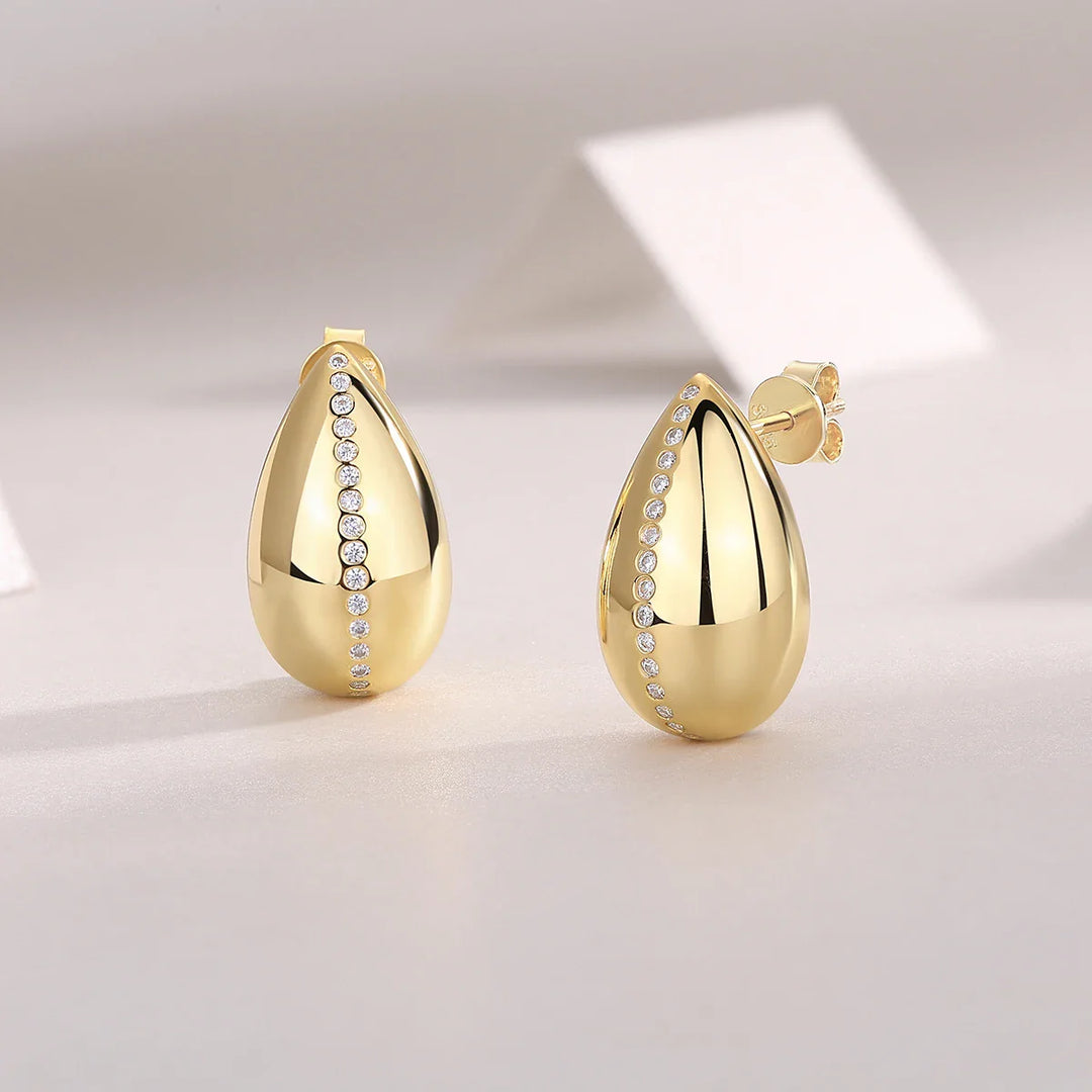 18K Gold Plated Teardrop Moissanite Stud Earrings 925 Sterling Silver