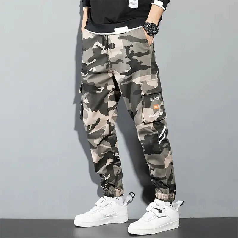Black Cargo Pants for Men – Stylish & Functional Wear