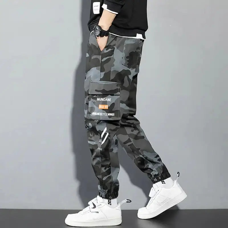 Black Cargo Pants for Men – Stylish & Functional Wear