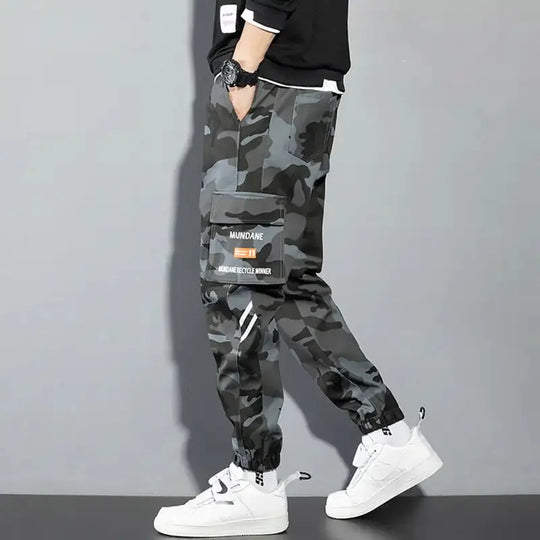 Black Cargo Pants for Men – Stylish & Functional Wear