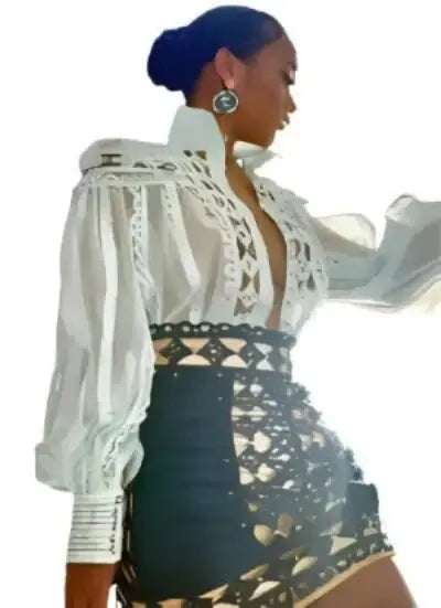 CHIC MOCK NECK FLORAL TOP