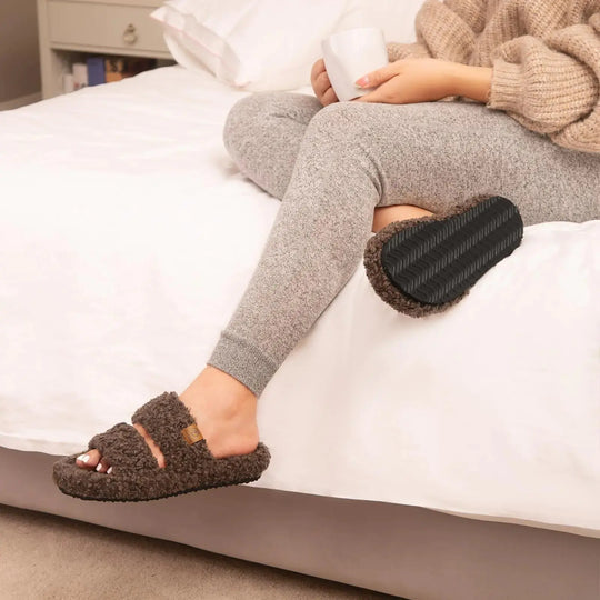 EverFoams Womens Fuzzy Open-toe Slippers | Soft Comfy Memory Foam Indoor House Shoes