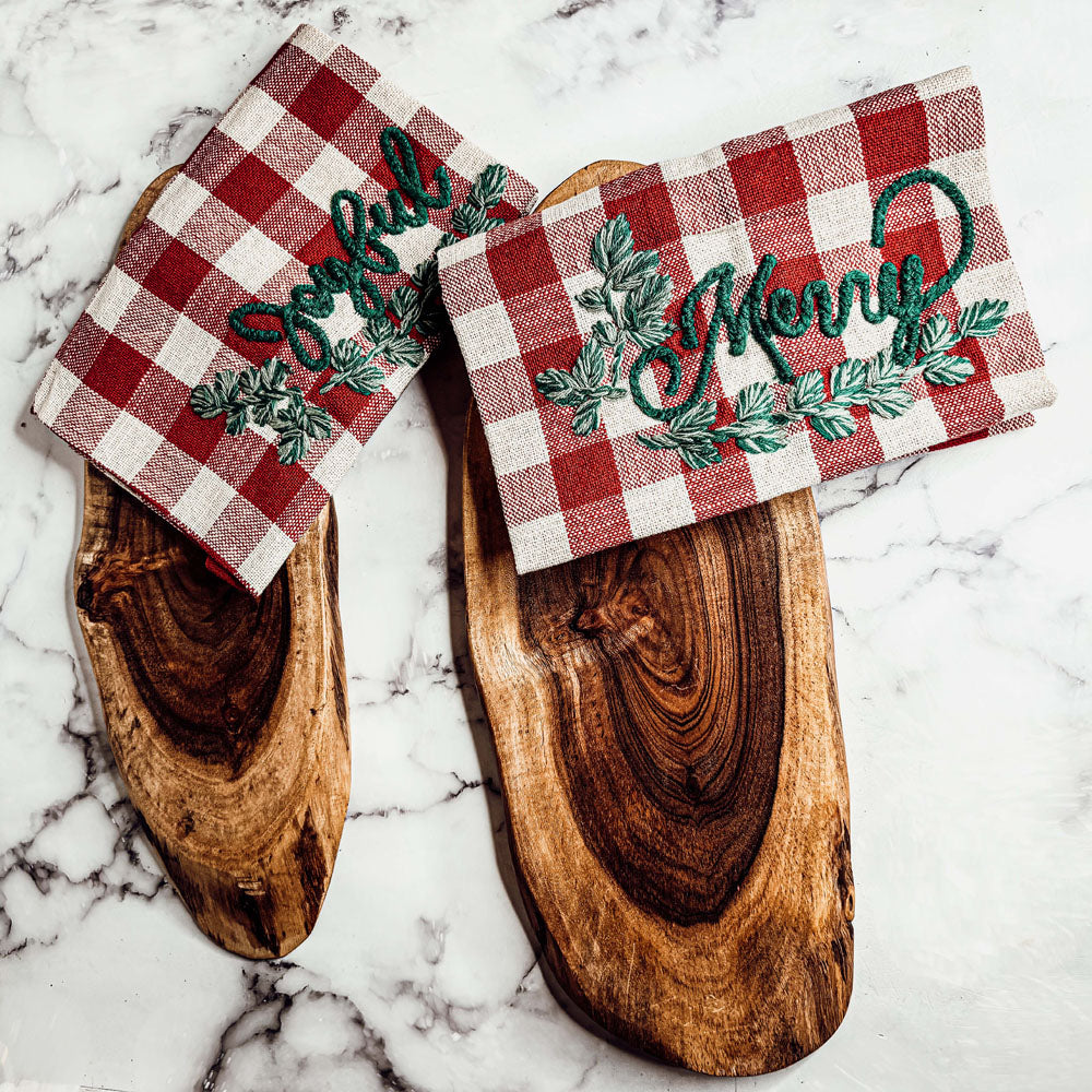 Holiday Charcuterie Board Set With Tartan Kitchen Towels - 2-Piece Gift