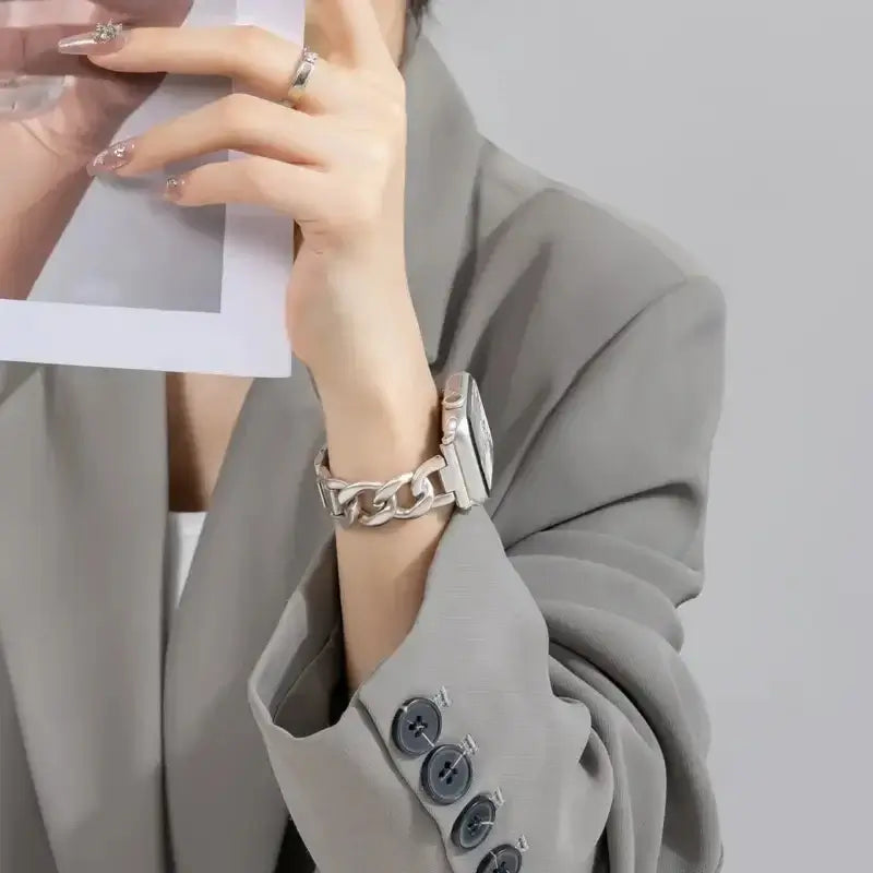Apple Watch Metal Chain Strap - Premium Stylish Design