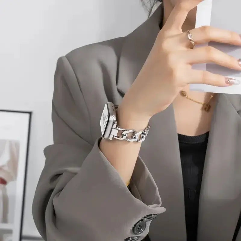 Apple Watch Metal Chain Strap - Premium Stylish Design