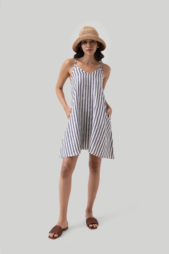 Short Tent Dress in Linen Stripes