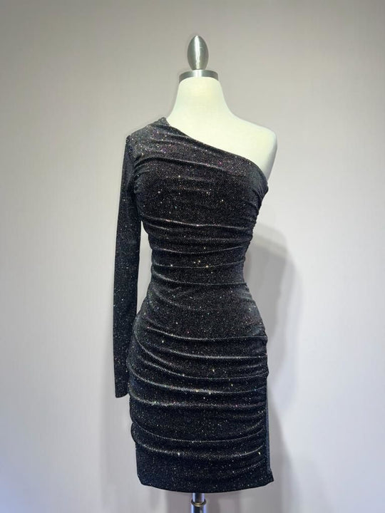 Asymmetrical dress with a long sleeve