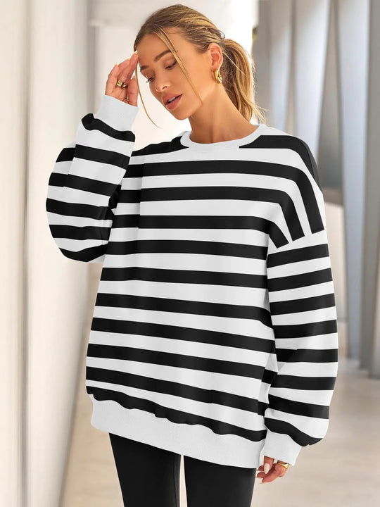 EFAN Womens Oversized Sweatshirts Hoodies Fleece Crew Neck Pullover Sweaters Casual Comfy Fall Fashion Outfits Clothes X-Large Black and White - # WOAA21510018-PRG
