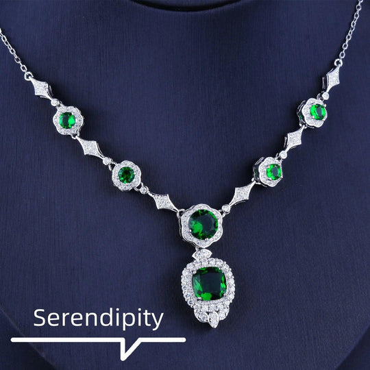 Emerald Elegance White Gold Necklace