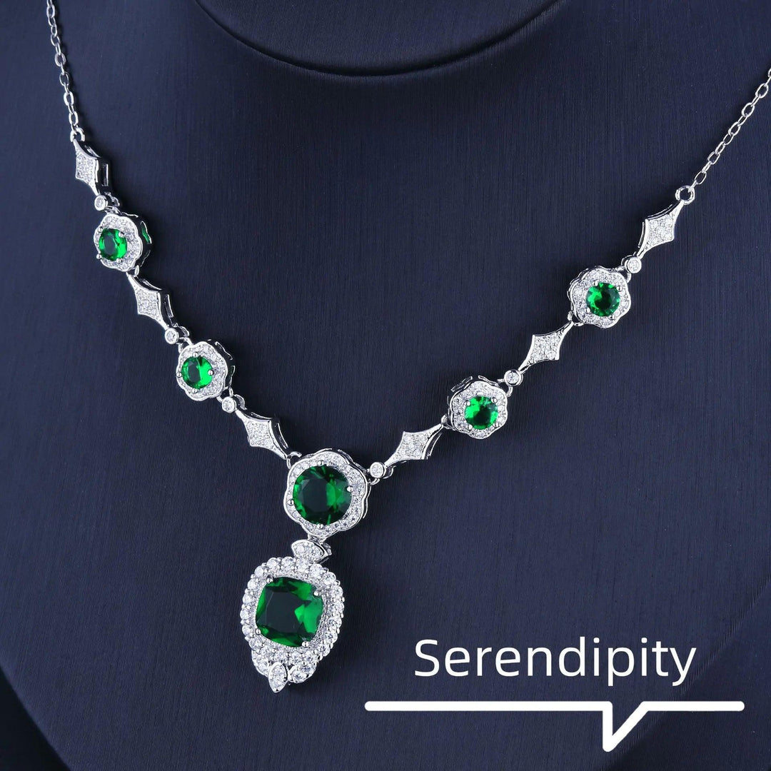 Emerald Elegance White Gold Necklace
