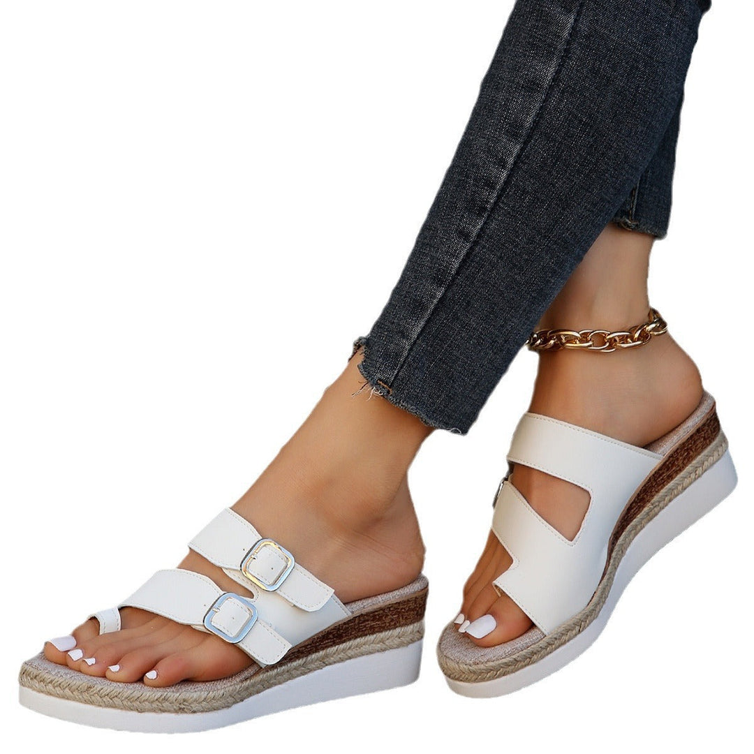 Slippers for women fashionable for outdoor wear slope heels for vacation beach shoes comfortable and cool slippers